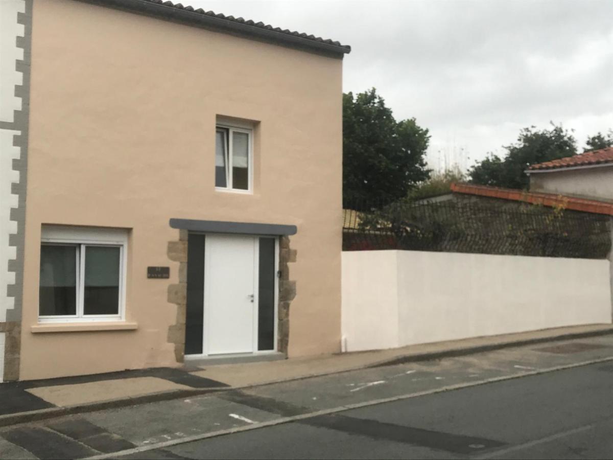 Les Gîtes de la Frérie La Gaubretiere Exterior foto